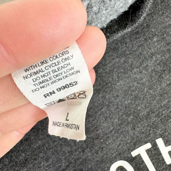 Schitts Creek Sweater Sweatshirt Womens Large Rose Apocethary Crewneck Pullover - Picture 5 of 7